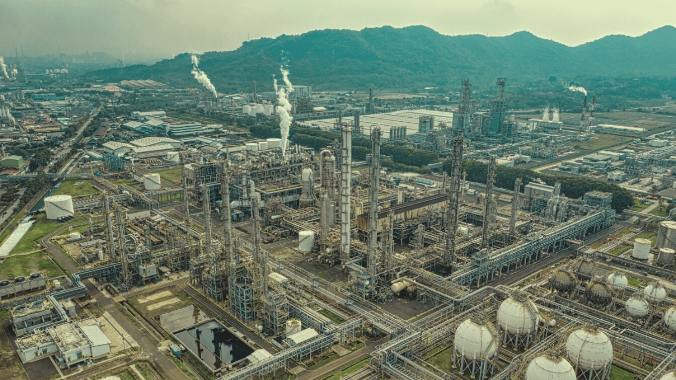 Case study refinery 16 9